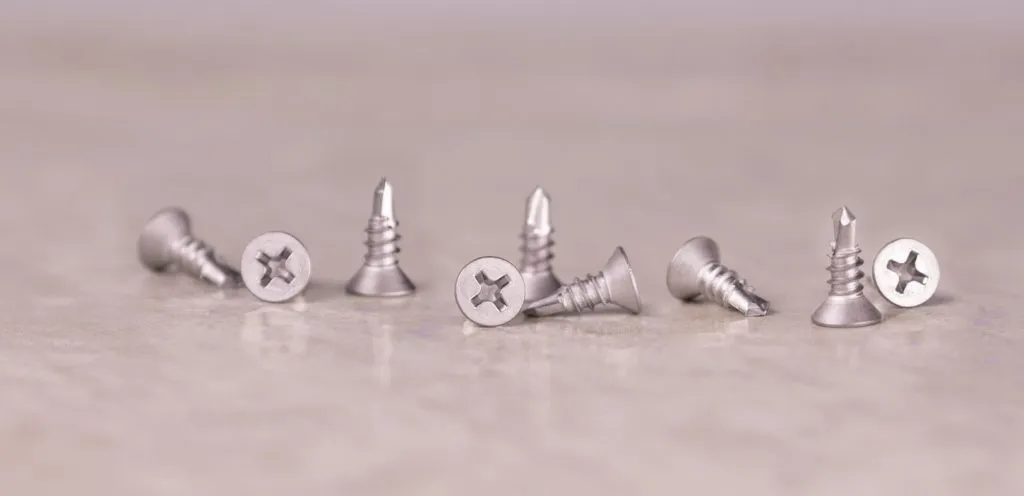 PHILLIPS FLAT HEAD SELF-DRILLING SCREW